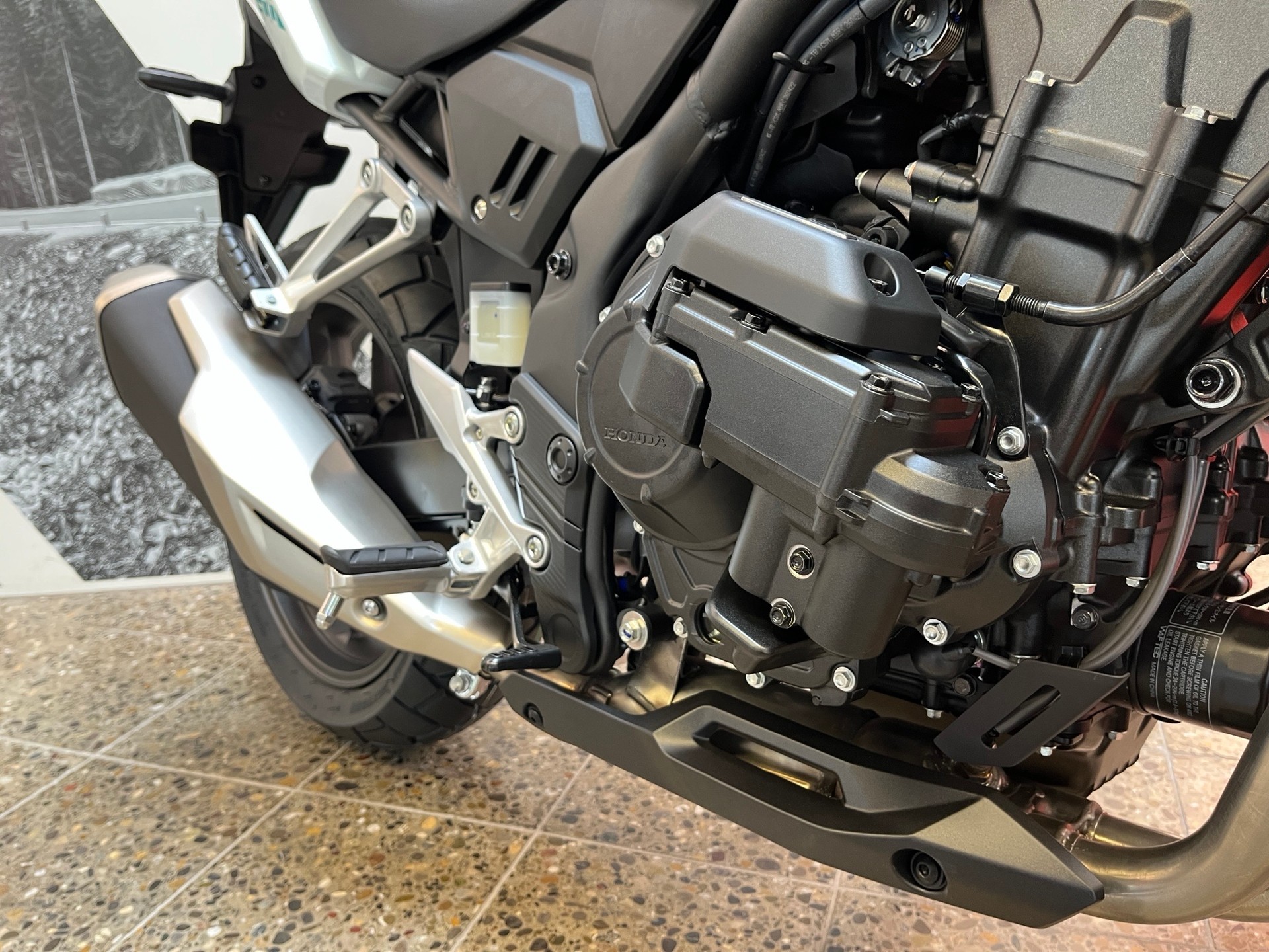HONDA NX500 ABS e-clutch-image-7
