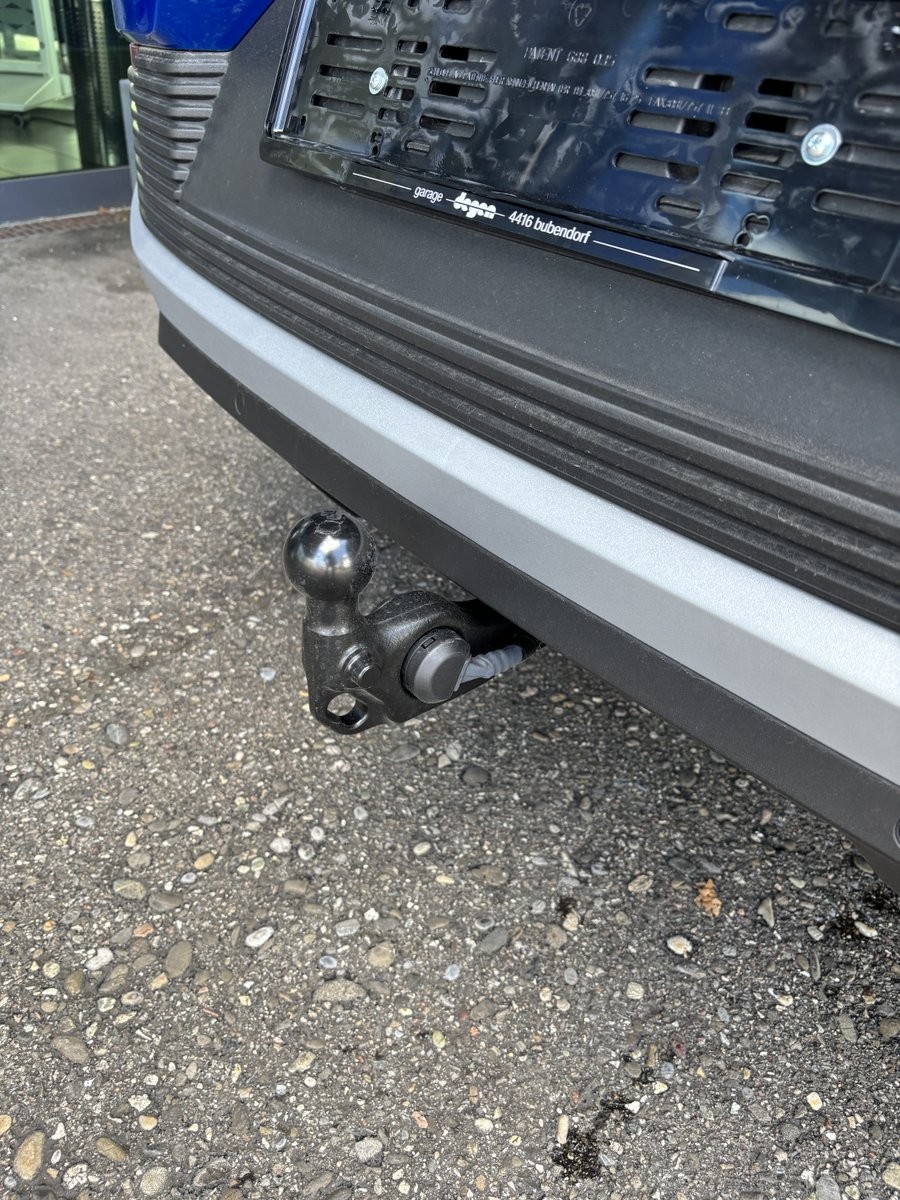 FORD Explorer Extended Range Premium-image-9