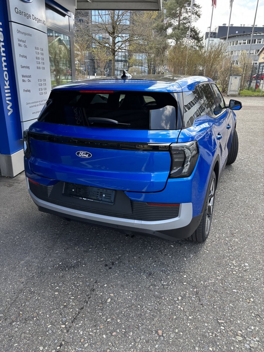 FORD Explorer Extended Range Premium-image-18