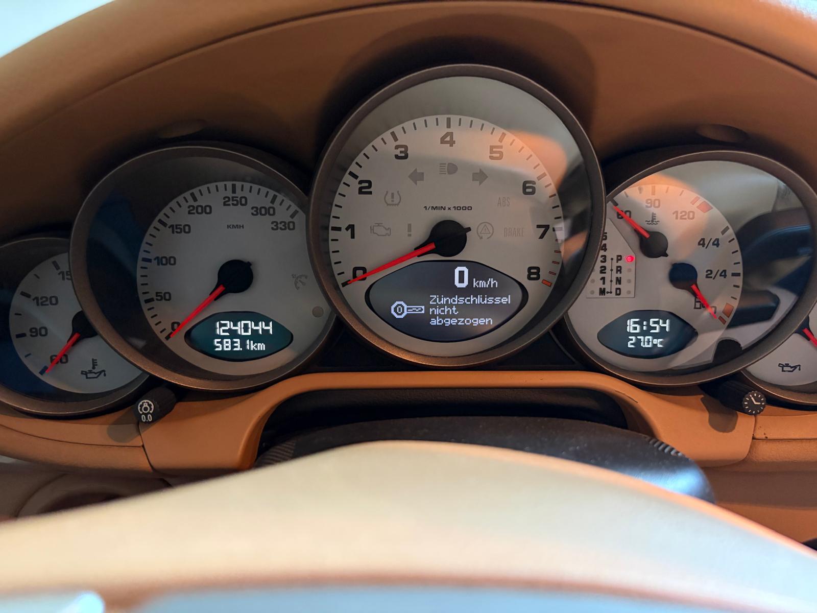 PORSCHE 3.8 Carrera S-image-5