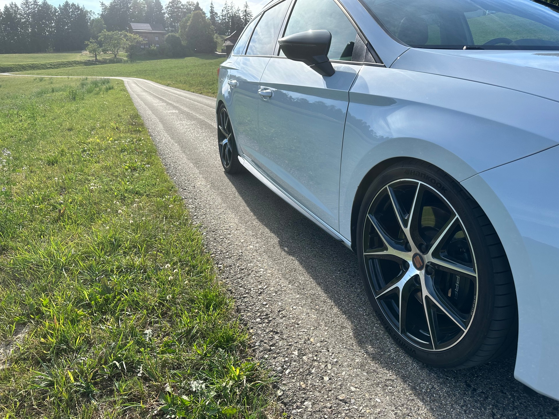 SEAT 2.0 TSI 300 Cupra 4Drive DSG-image-2