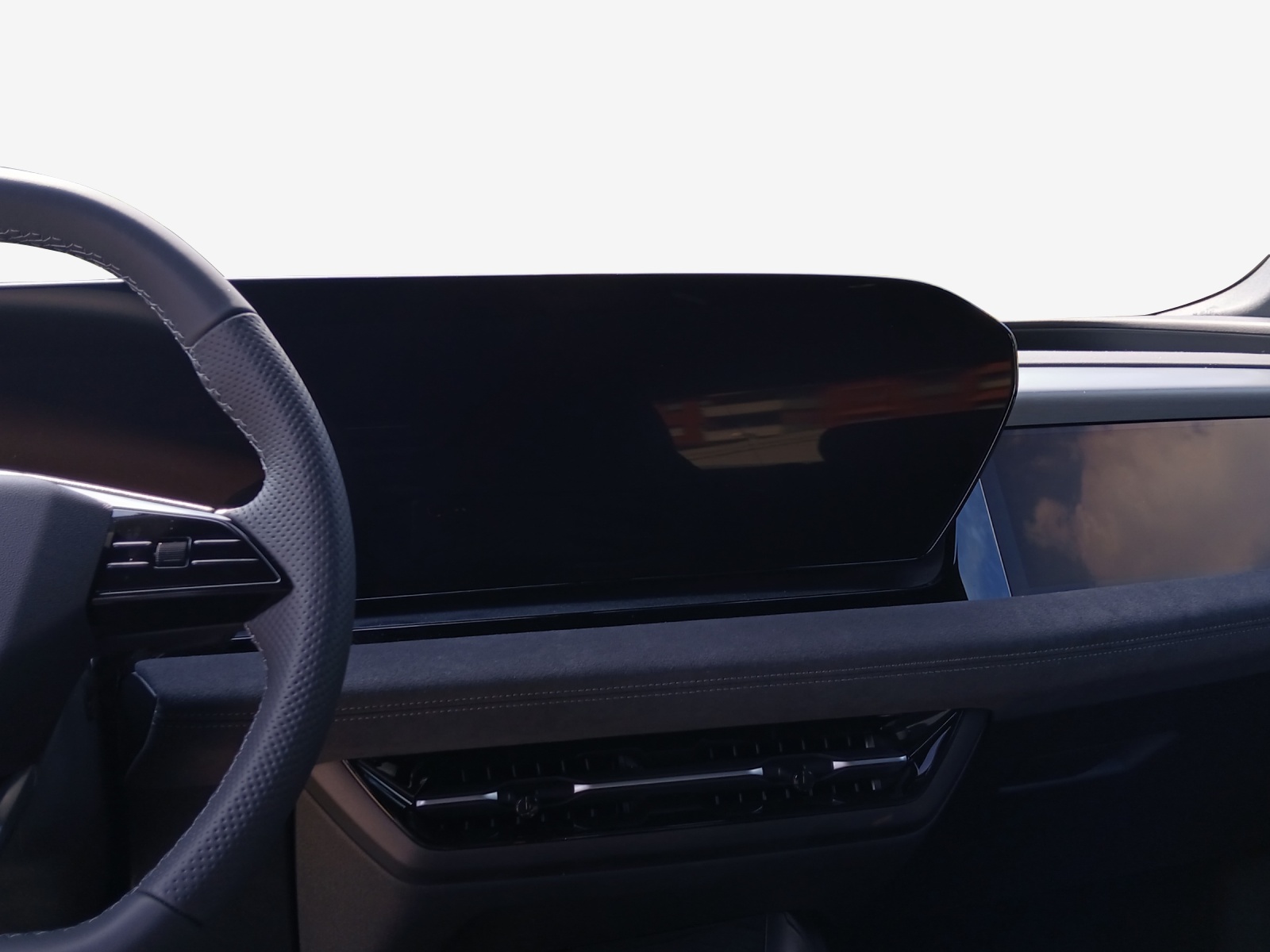 AUDI Q6 Sportback e-tron quattro-image-10