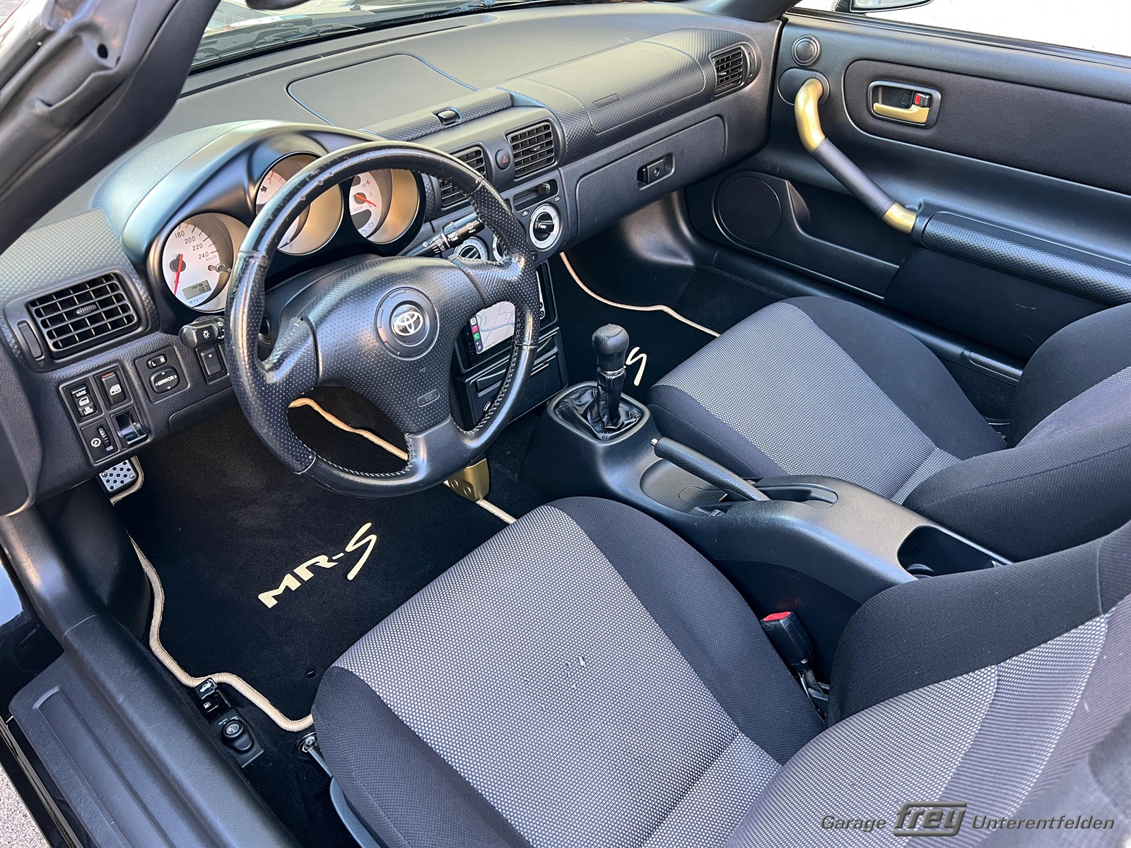 TOYOTA MR2 "John Player Special"-image-8