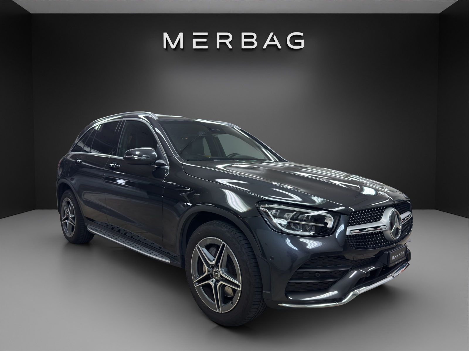 MERCEDES-BENZ GLC 220 d AMG Line 4Matic-image-5