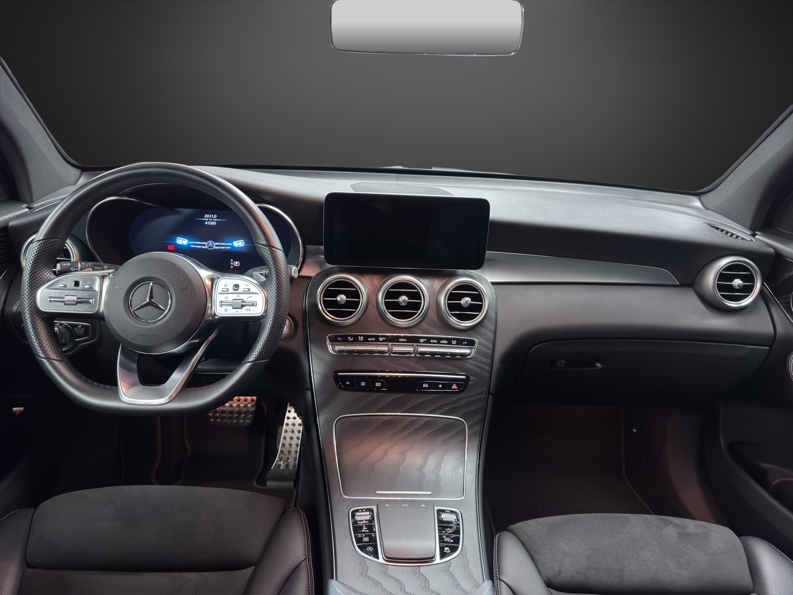 MERCEDES-BENZ GLC 220 d AMG Line 4Matic-image-10