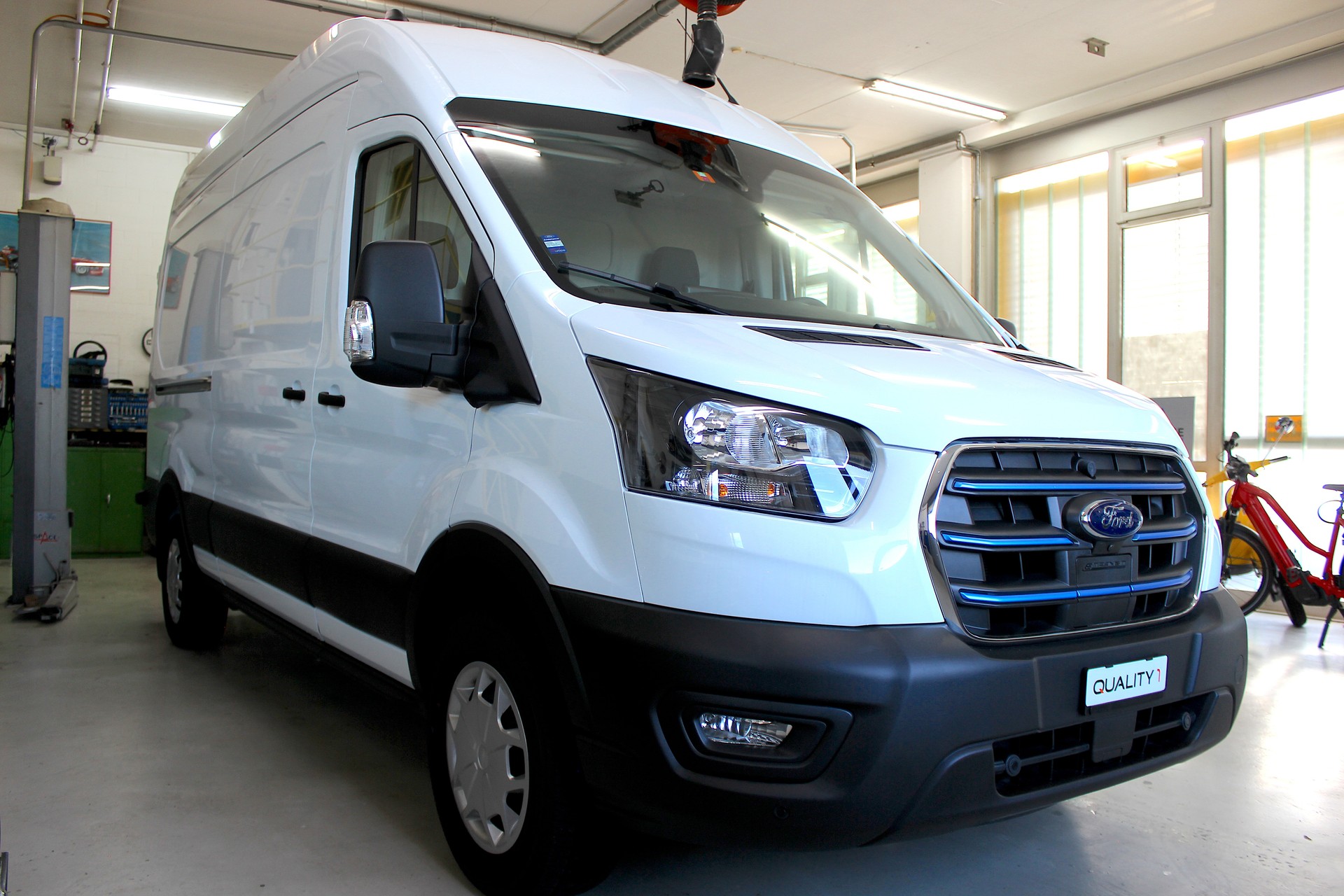 FORD E-Transit Van 350 L3 H3 Trend RWD 68kWh 💥 TOP Ausstattung 💥 Lieferung möglich-image-15