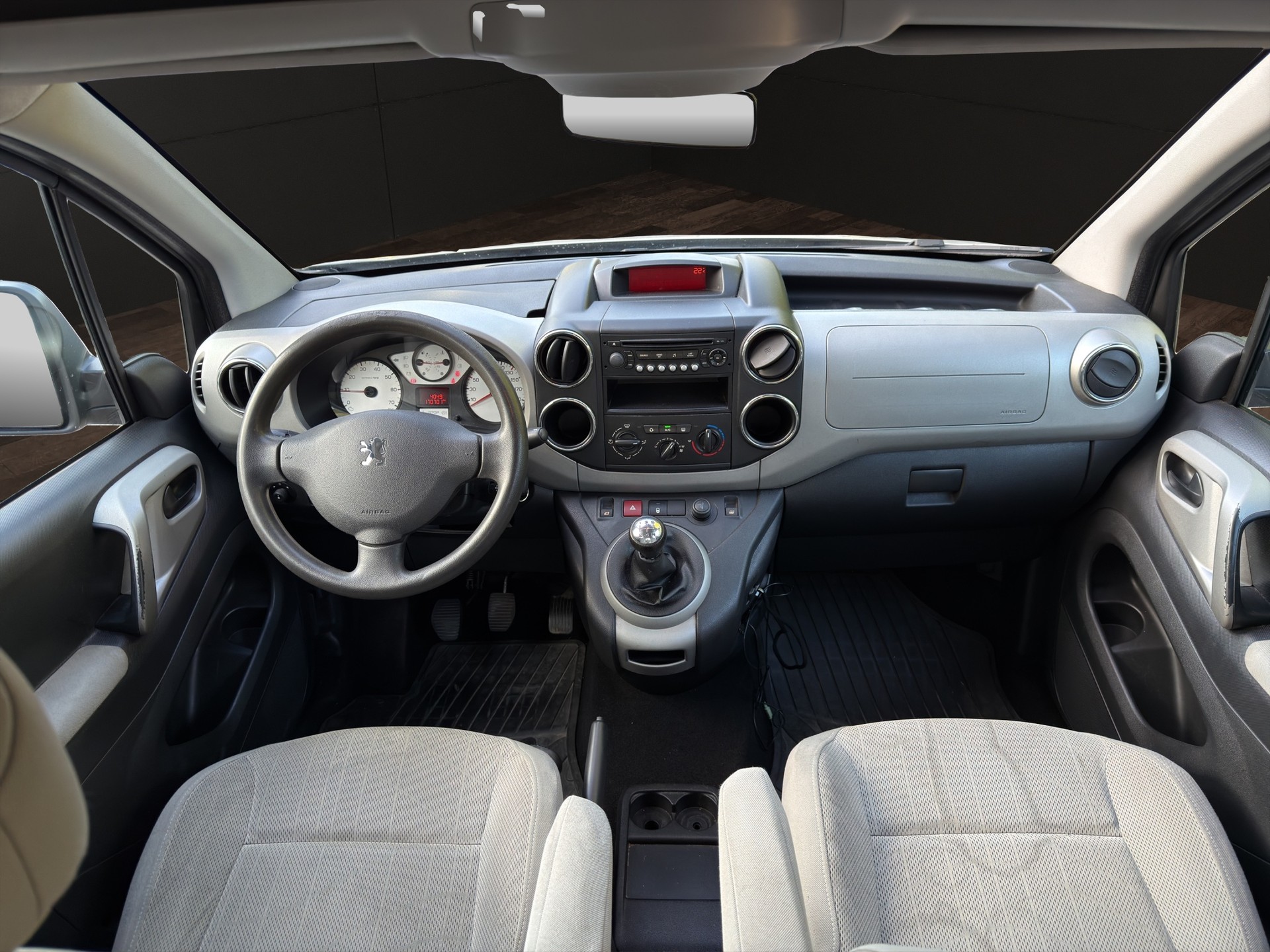 PEUGEOT Partner 1.6 Trendy-image-8