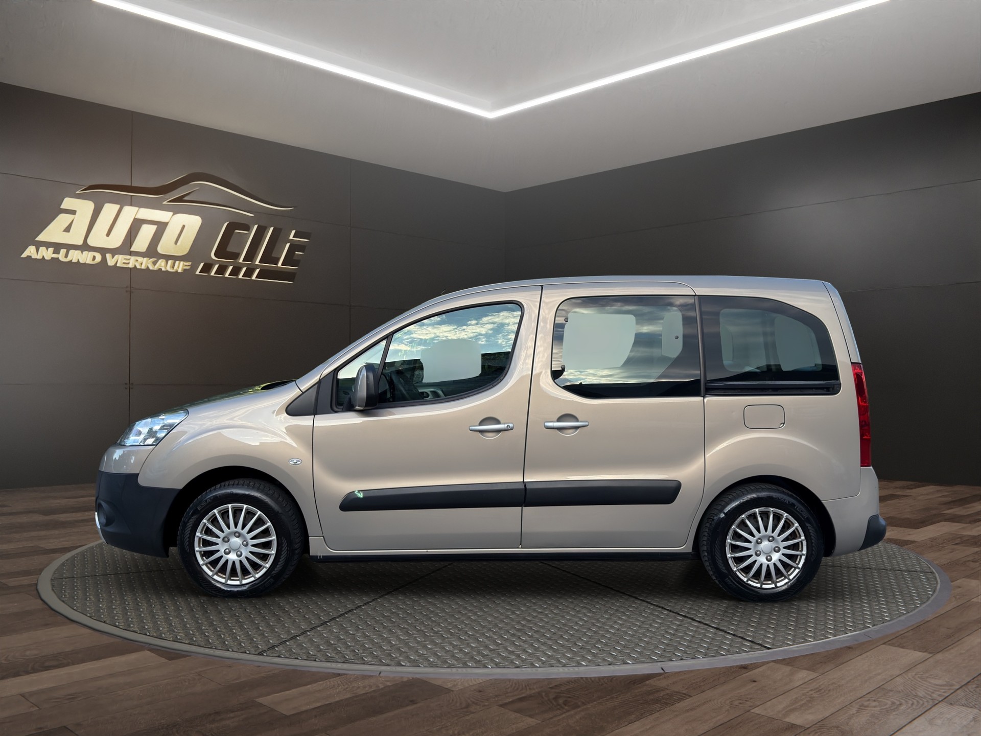 PEUGEOT Partner 1.6 Trendy-image-3