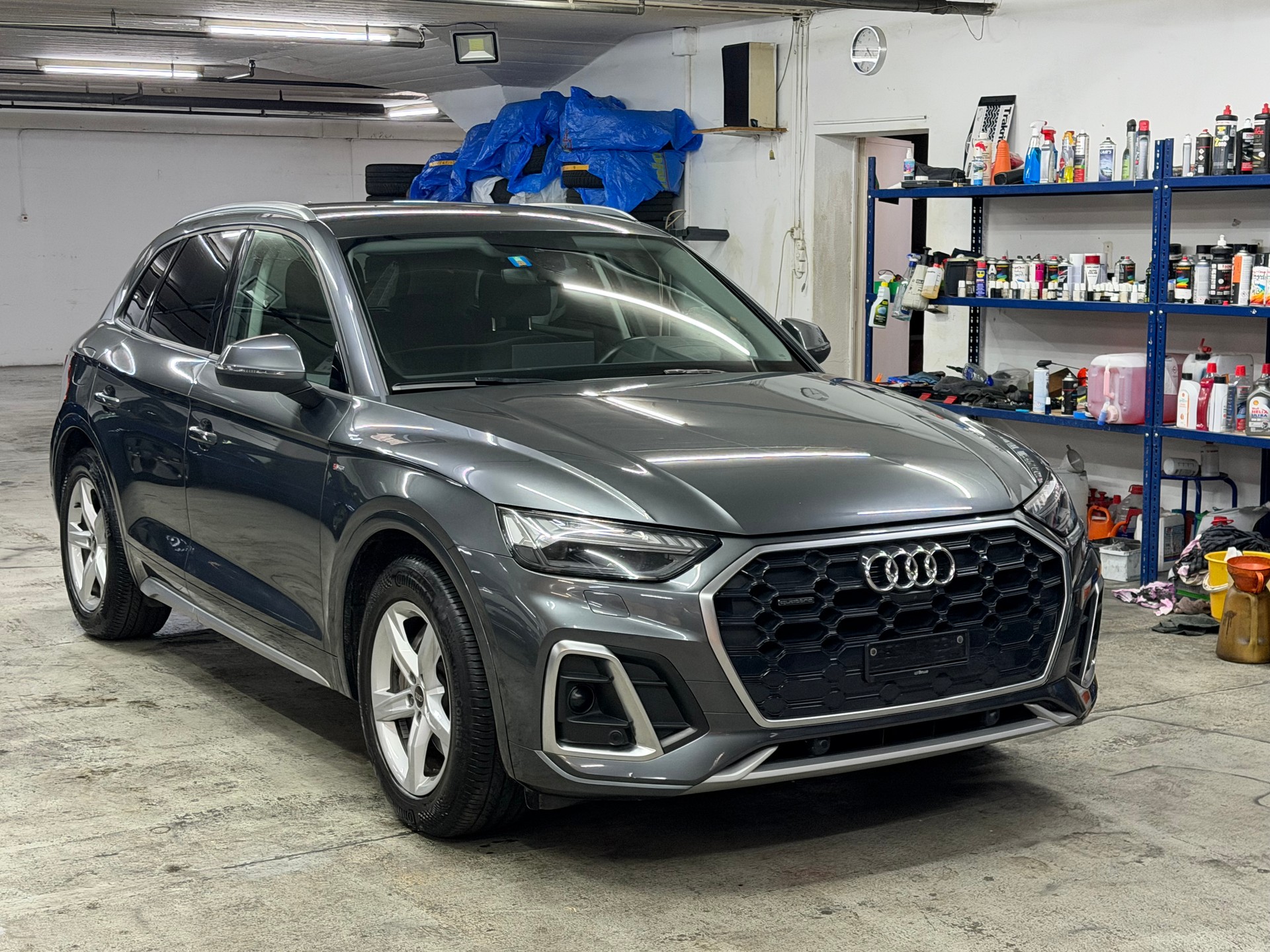 AUDI Q5 Sportback 40 TDI S line quattro S-tronic-image-6