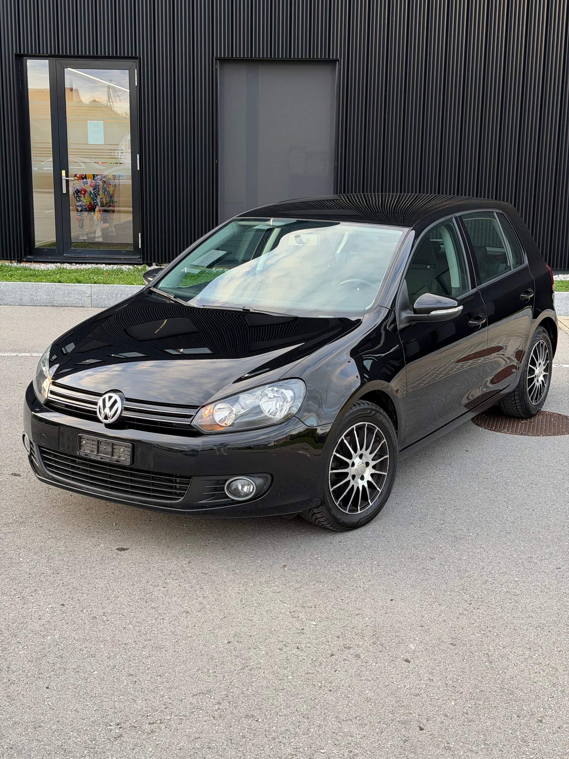 VW Golf 1.4 TSI Highline-image-1