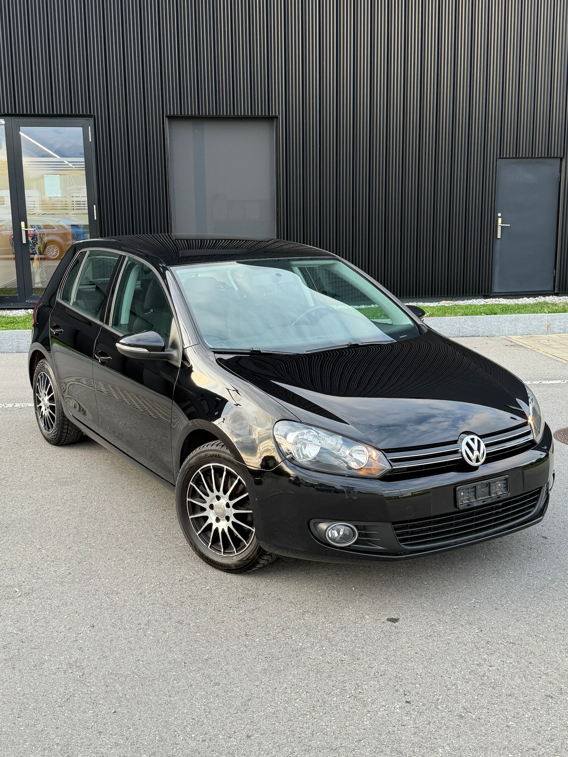 VW Golf 1.4 TSI Highline-image-2