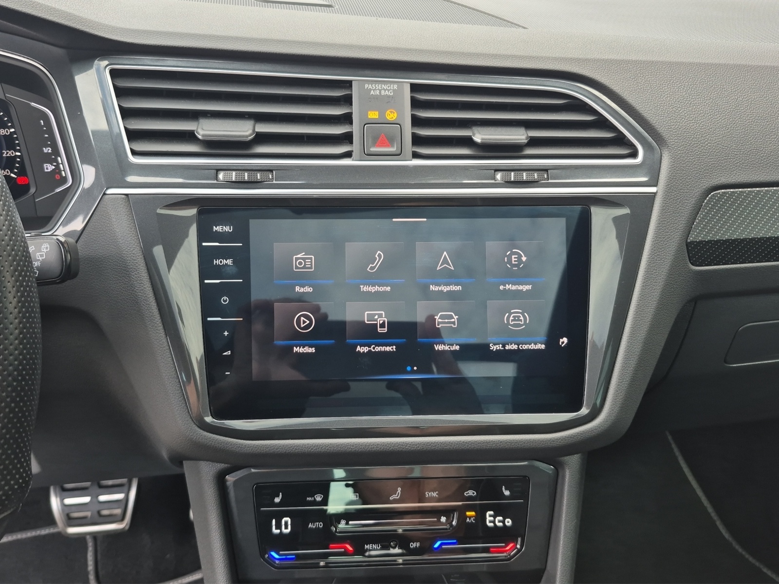 VW Tiguan 1.4TSI PHEV Selection DSG-image-10