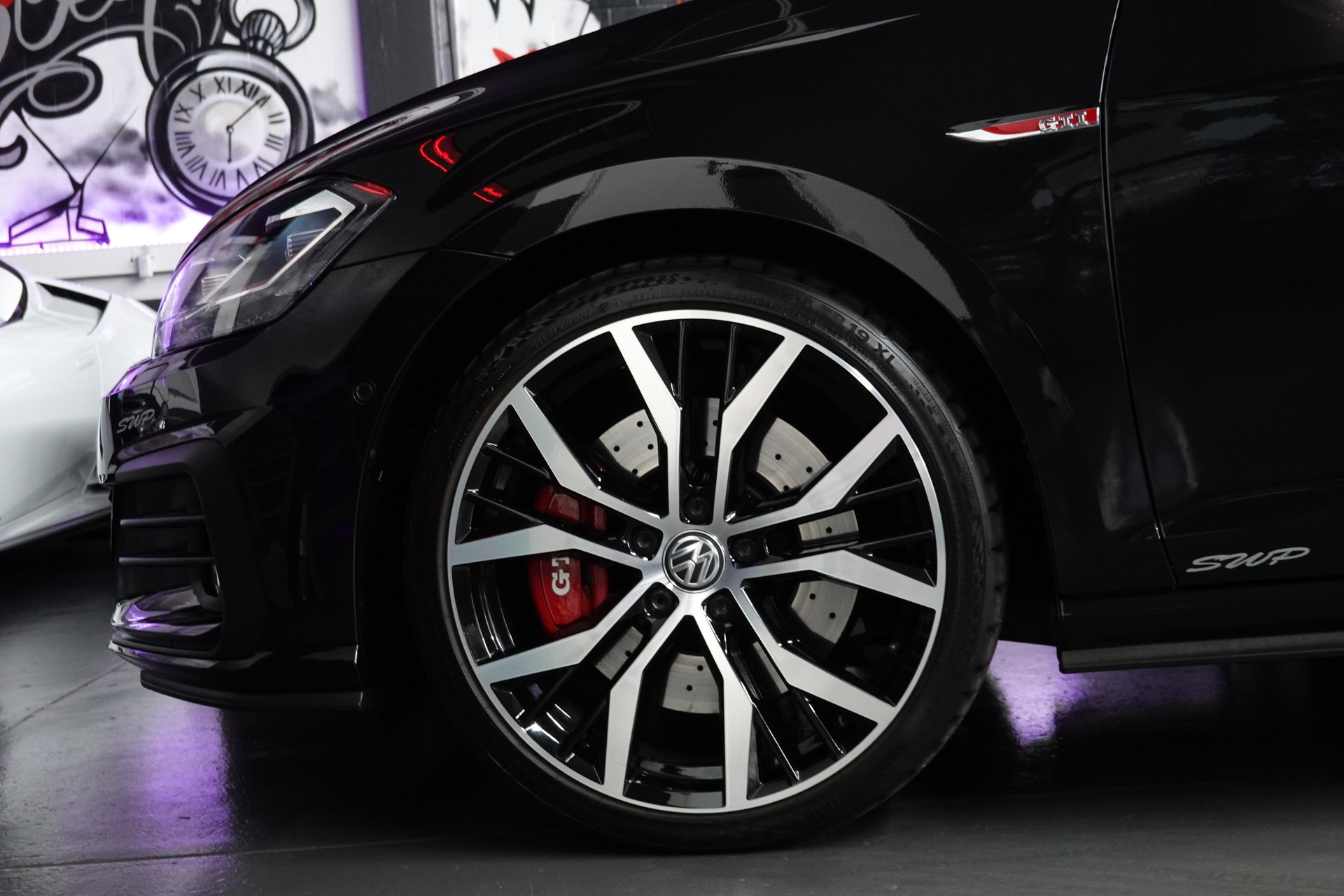 VW GOLF 2.0 TSI GTI PERFORMANCE DSG CH-FZ ON TOP-image-7