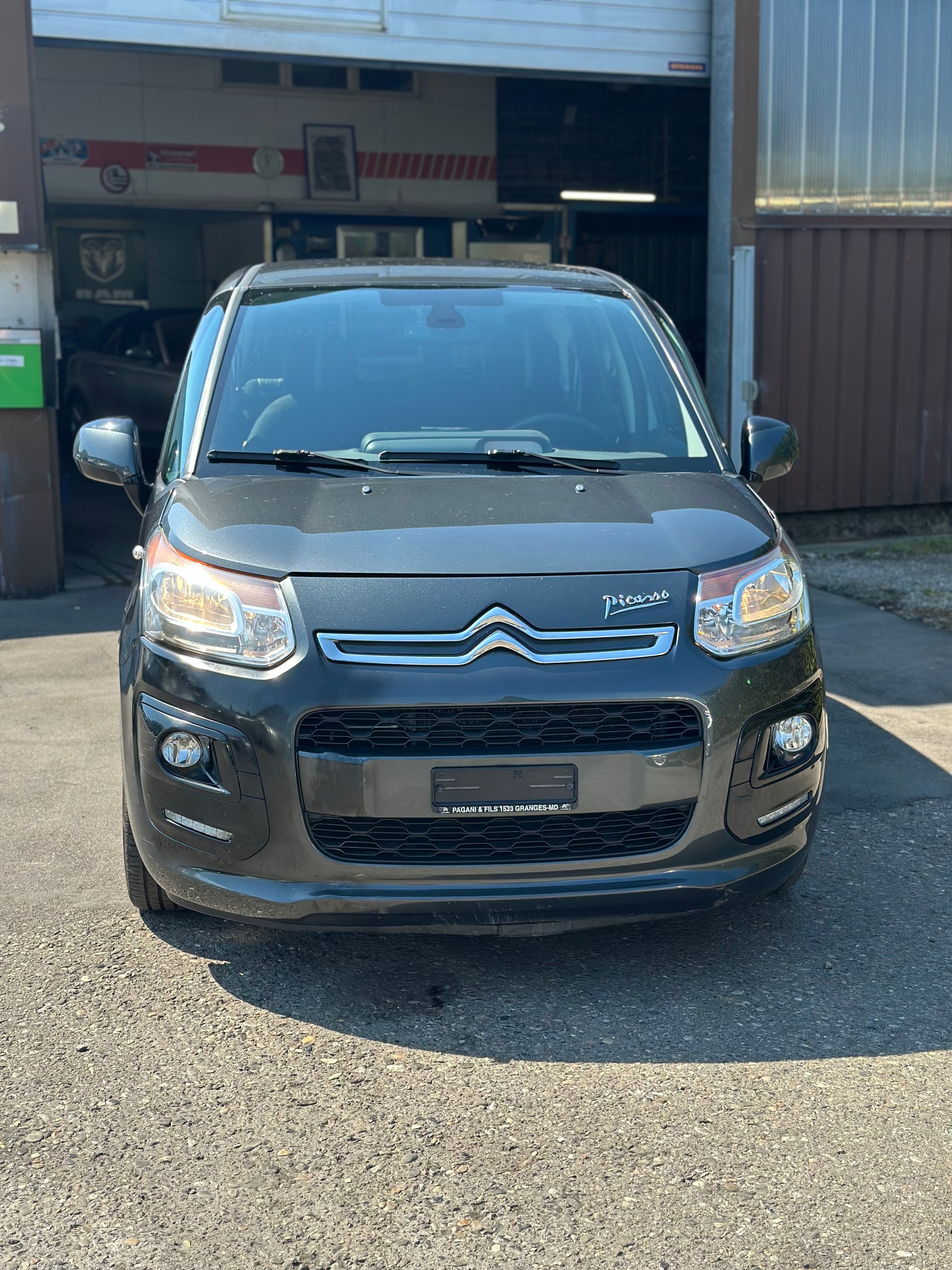 CITROEN C3 Picasso 1.6i 16V Séduction EGS6-image-8