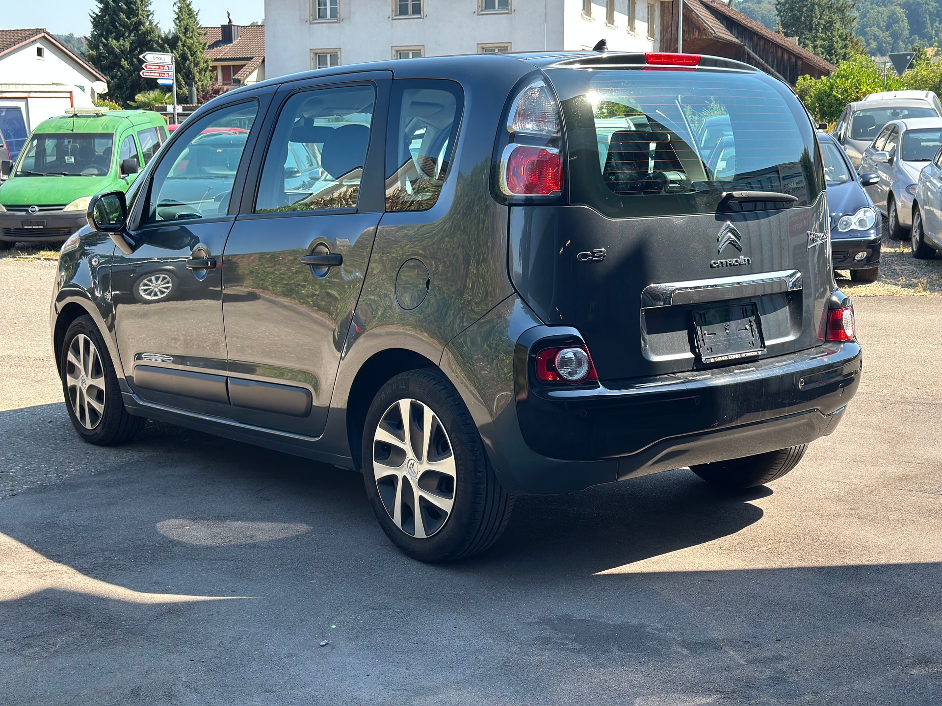 CITROEN C3 Picasso 1.6i 16V Séduction EGS6-image-6
