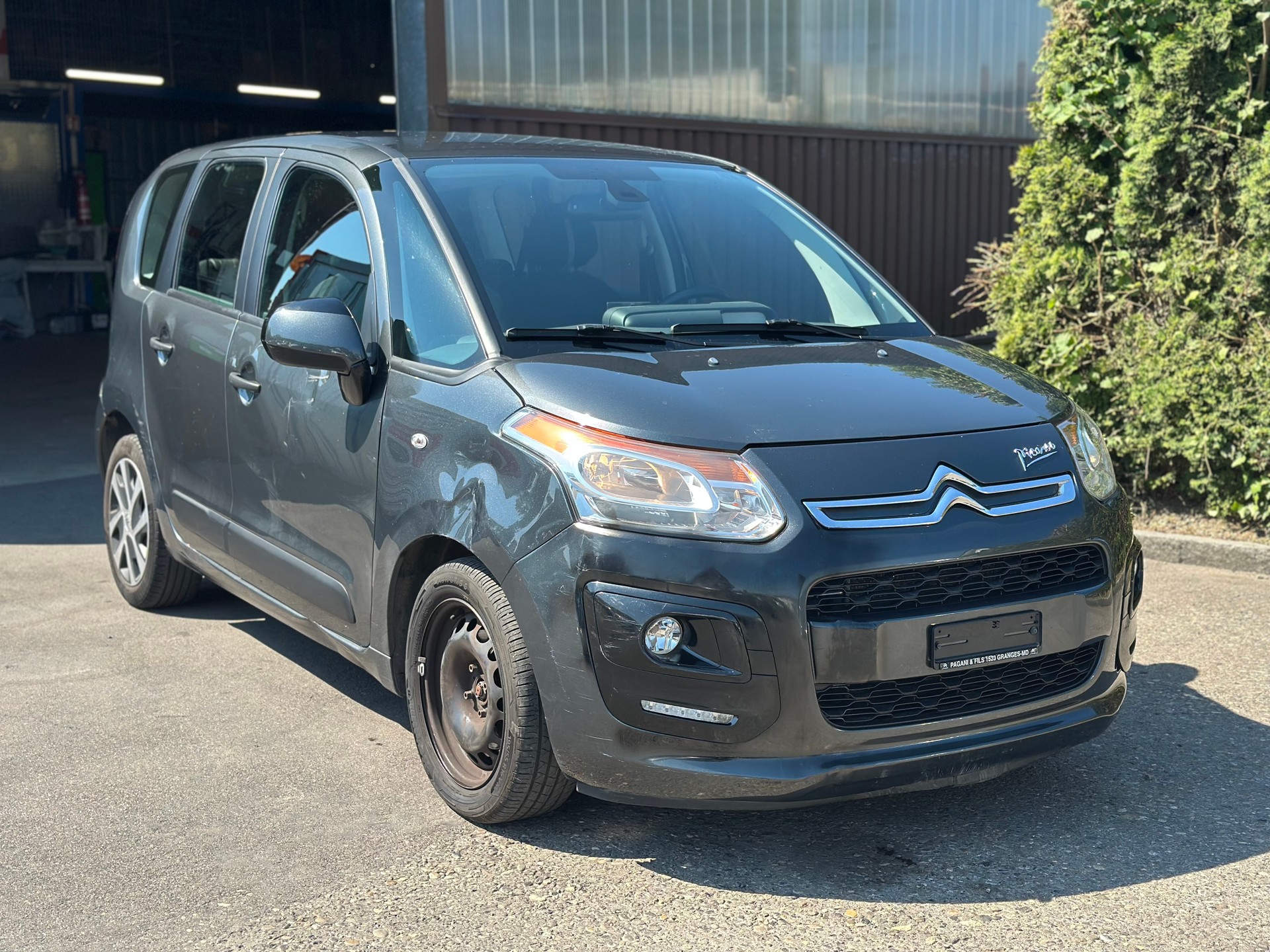 CITROEN C3 Picasso 1.6i 16V Séduction EGS6-image-0