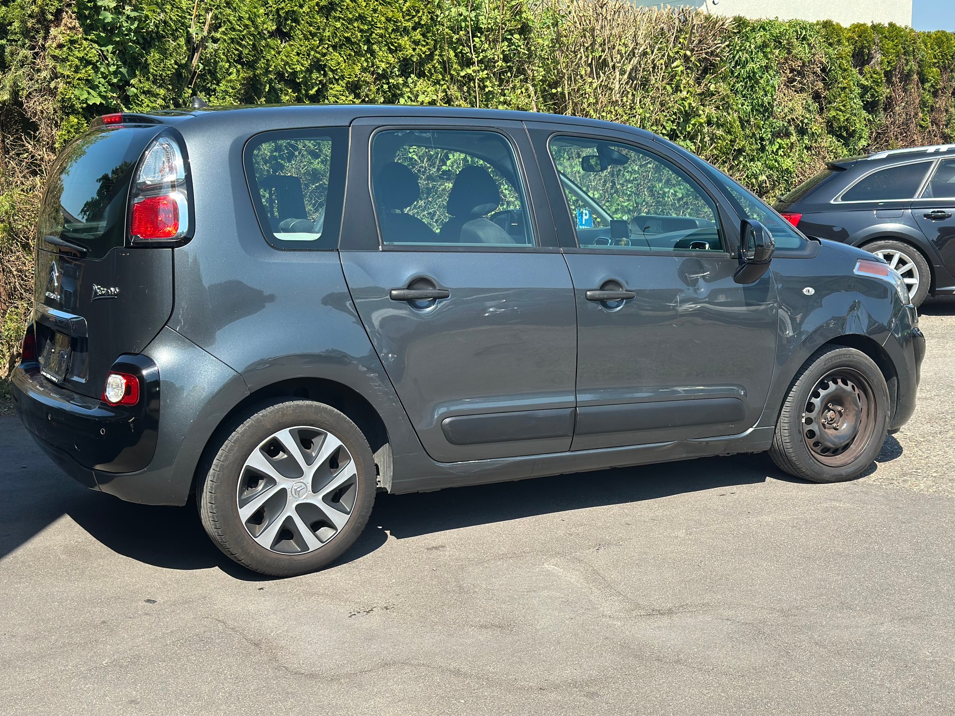 CITROEN C3 Picasso 1.6i 16V Séduction EGS6-image-3