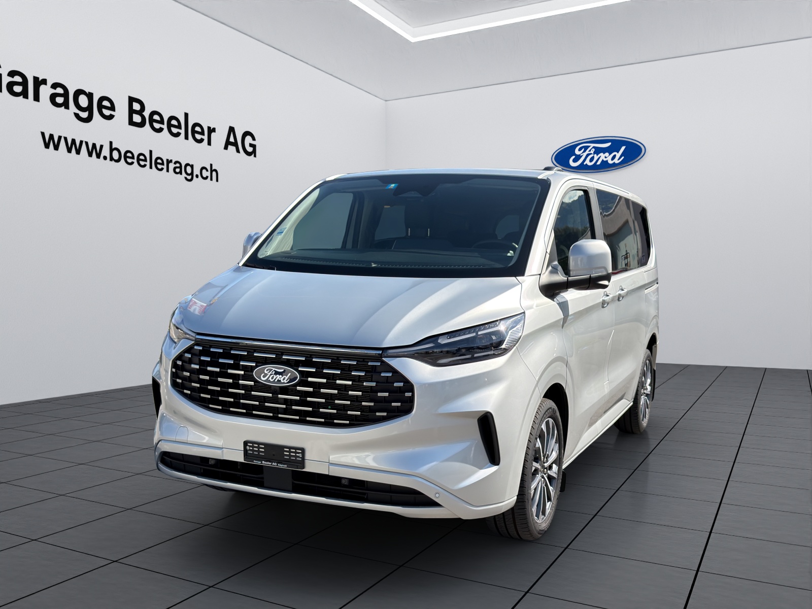 FORD Tourneo C Bus 320 L1 2.0 EcoBlue 170 Titanium X 4x4-image-0