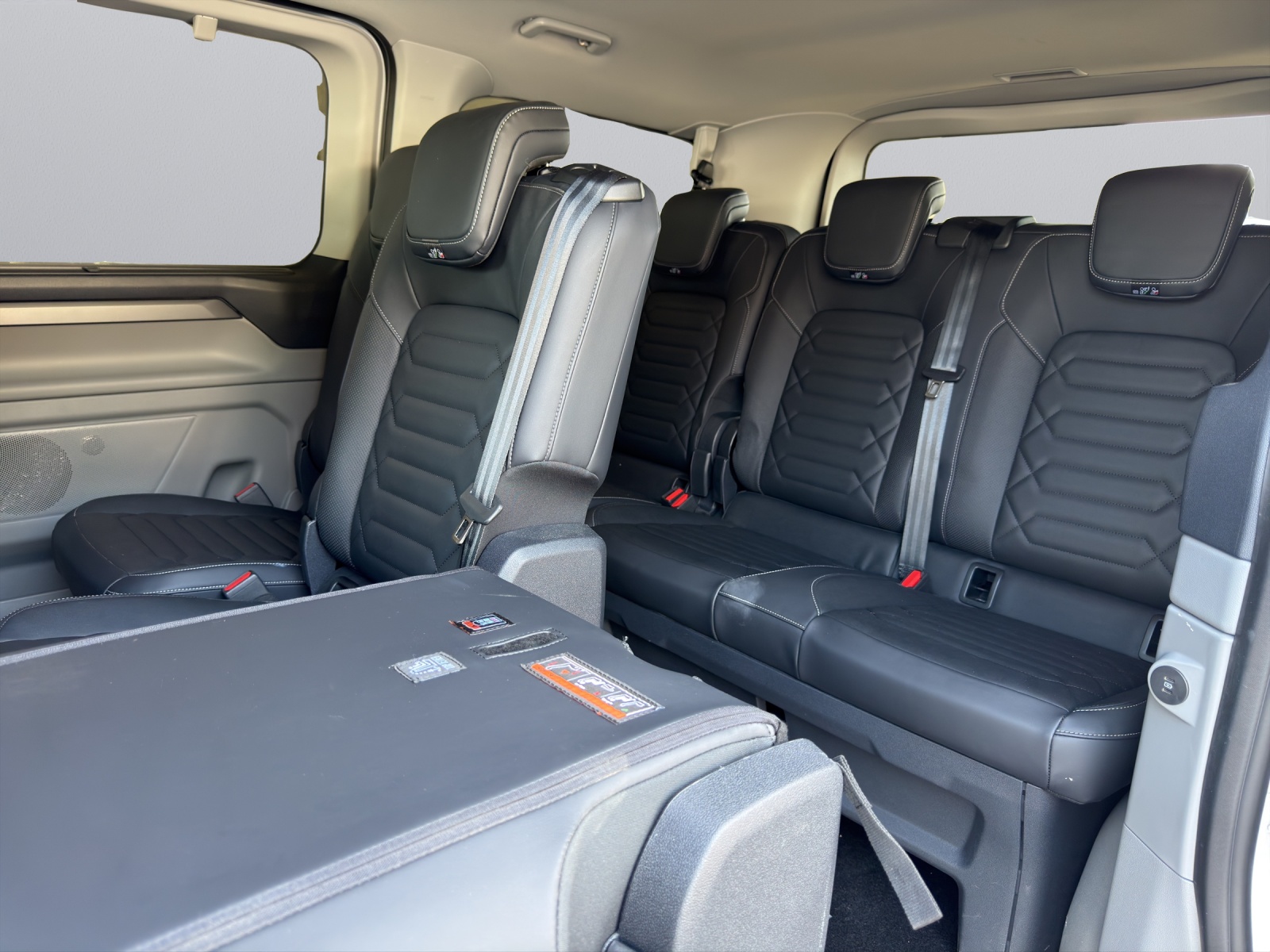 FORD Tourneo C Bus 320 L1 2.0 EcoBlue 170 Titanium X 4x4-image-15