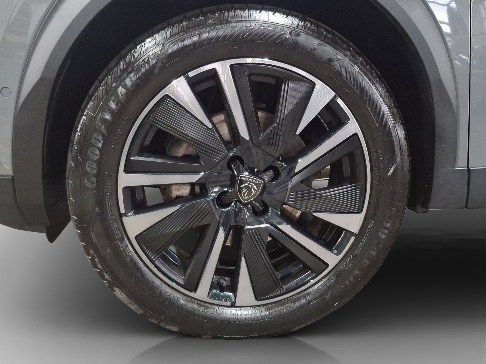 PEUGEOT 2008 1.2 145 MHEV GT-image-14
