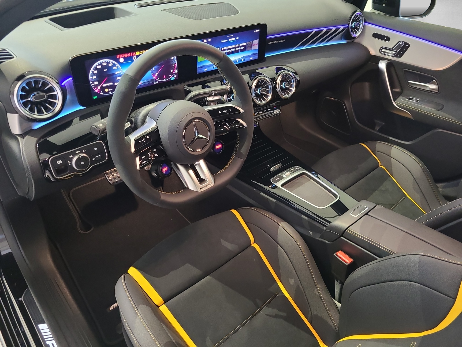 MERCEDES-BENZ A 45 S AMG 4M+ W177-image-13