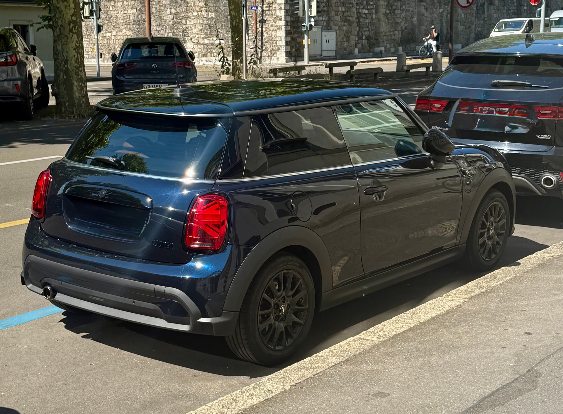 MINI 1.5i Cooper-image-0
