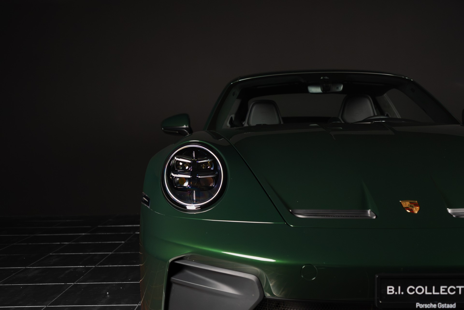 PORSCHE 911 Carrera GT3 Touring-image-12