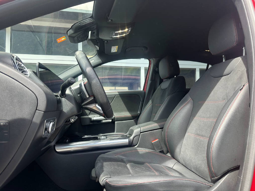 MERCEDES-BENZ GLA 220 AMG Line 4matic (CH)-image-7