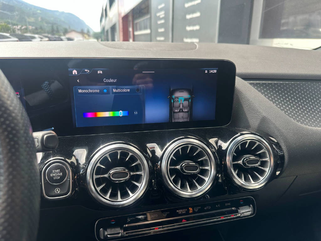 MERCEDES-BENZ GLA 220 AMG Line 4matic (CH)-image-11