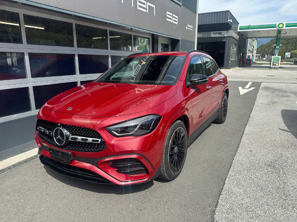 MERCEDES-BENZ GLA 220 AMG Line 4matic (CH)-image-1