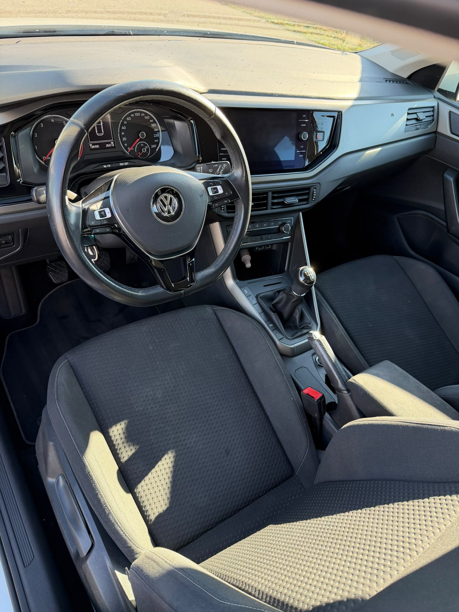 VW 1.0 TSI BMT Comfortline-image-2