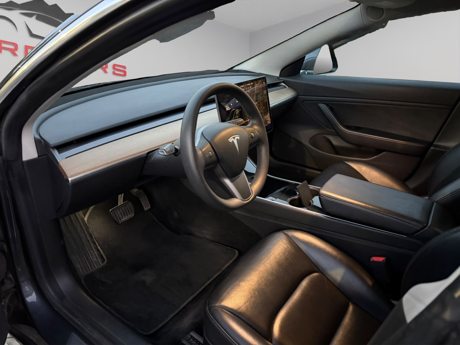 TESLA Model 3 Long Range Dual Motor AWD-image-10