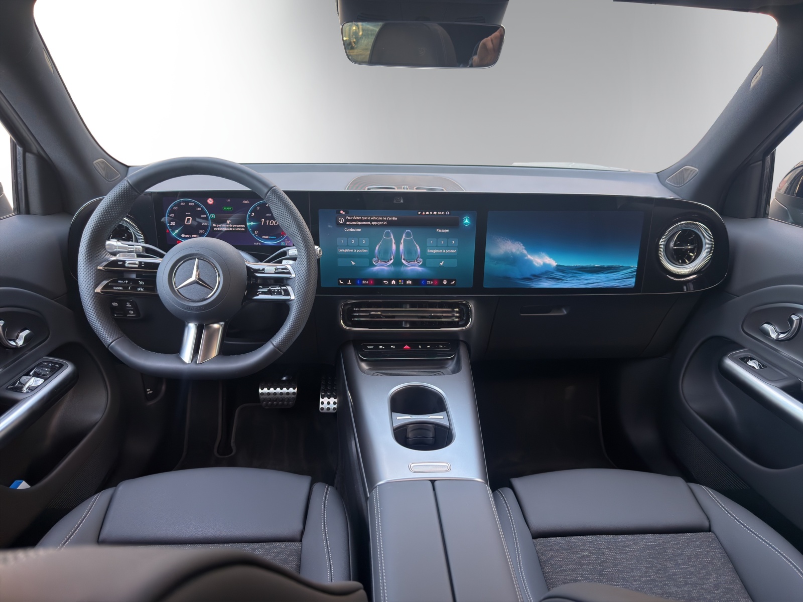 MERCEDES-BENZ GLB 200 4Matic 8G-Tronic-image-7