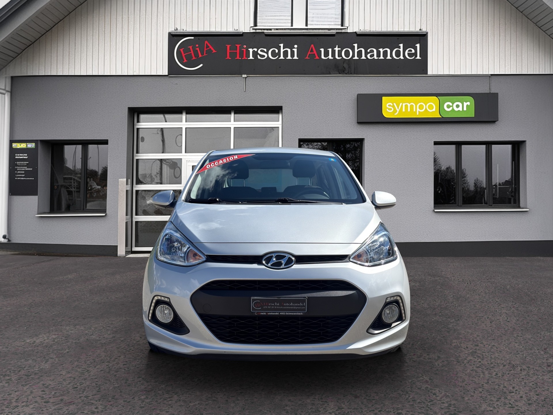 HYUNDAI i10 1.0 Amplia-image-2