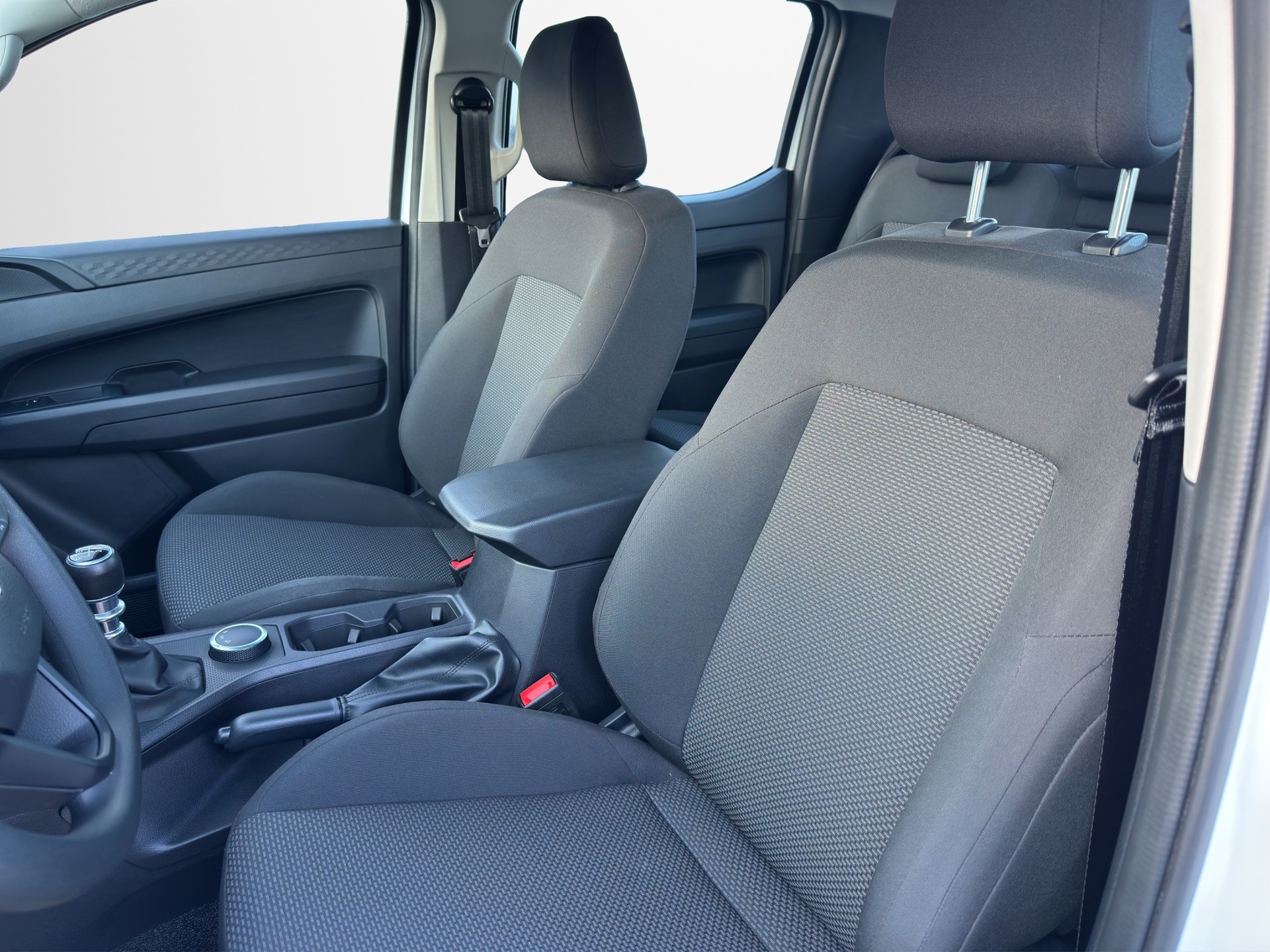 VW Amarok 2.0TDI 4x4-image-8