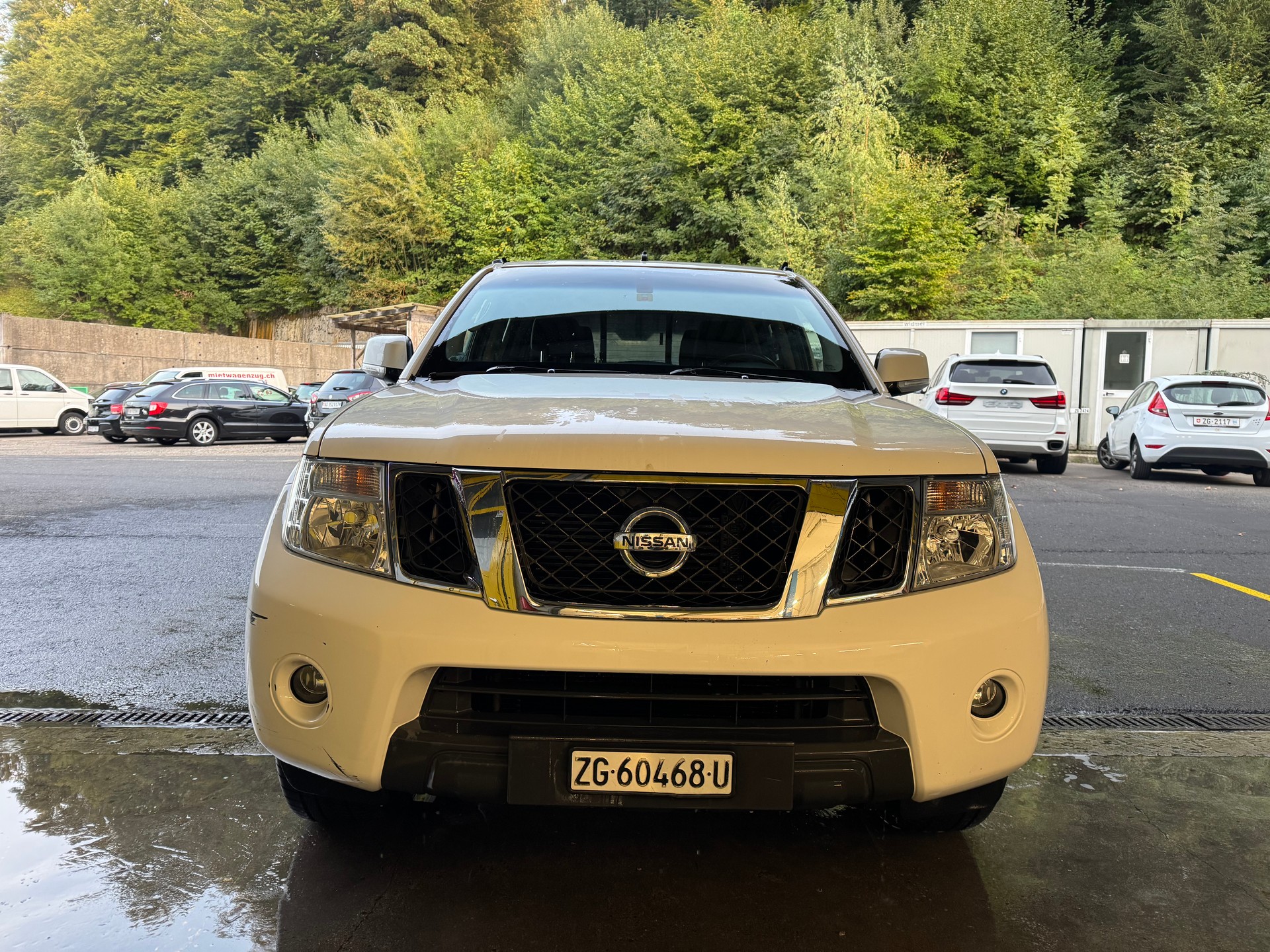NISSAN Navara Double Cab SE 2.5 dCi 4WD Automat-image-1