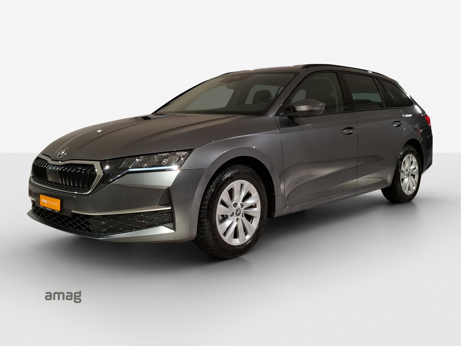 SKODA Octavia Combi 1.5 TSI mHEV DSG Dynamic-image-0