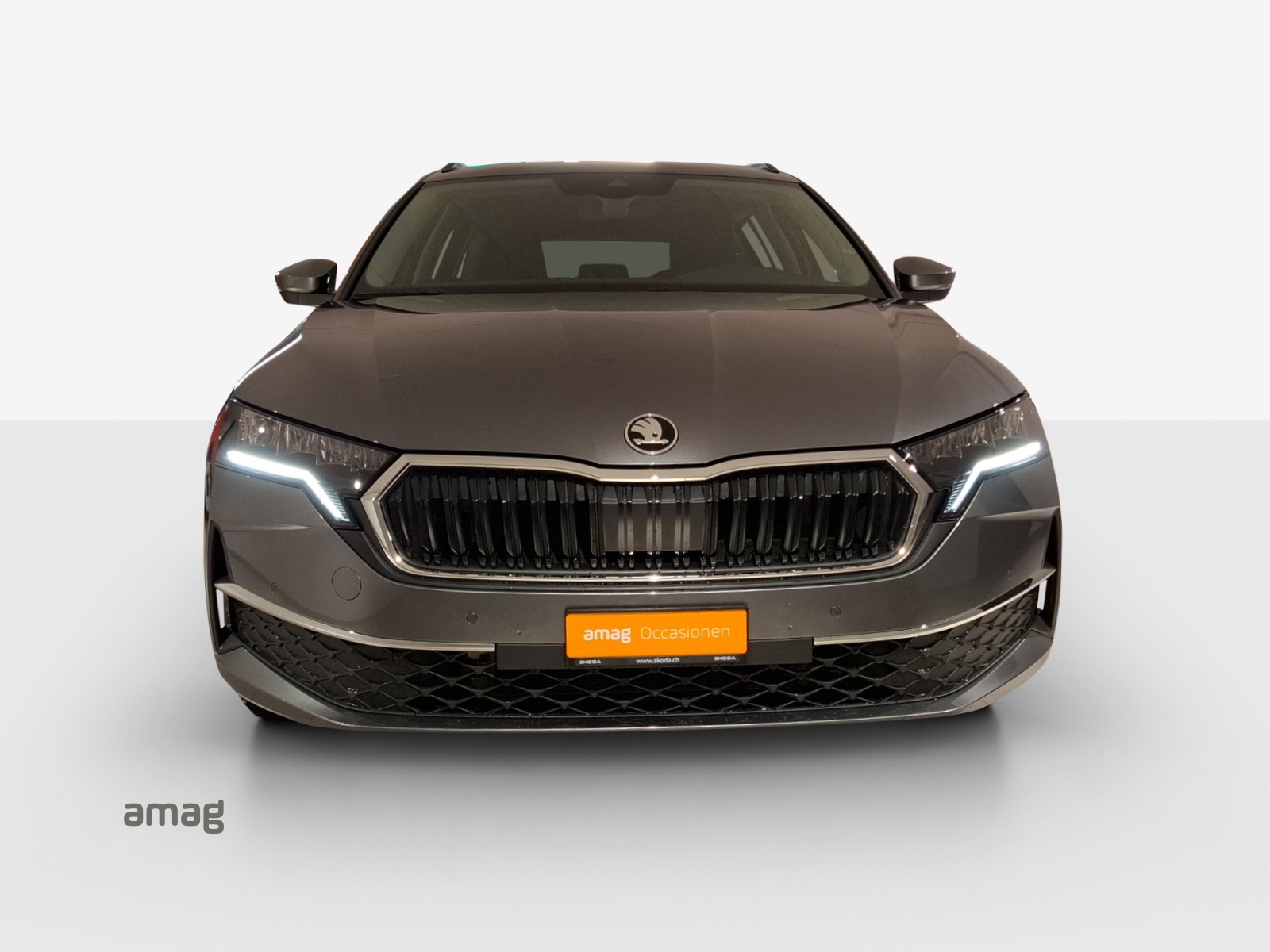 SKODA Octavia Combi 1.5 TSI mHEV DSG Dynamic-image-6