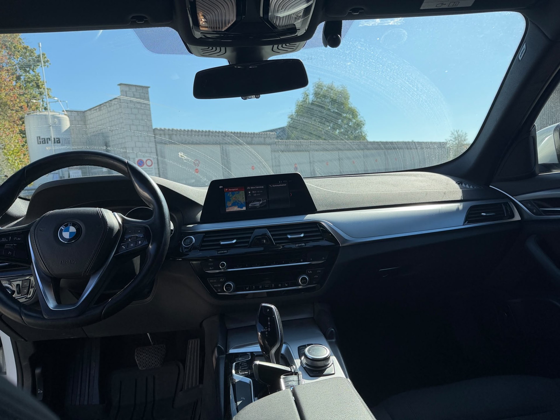 BMW 530 X Drive-image-10