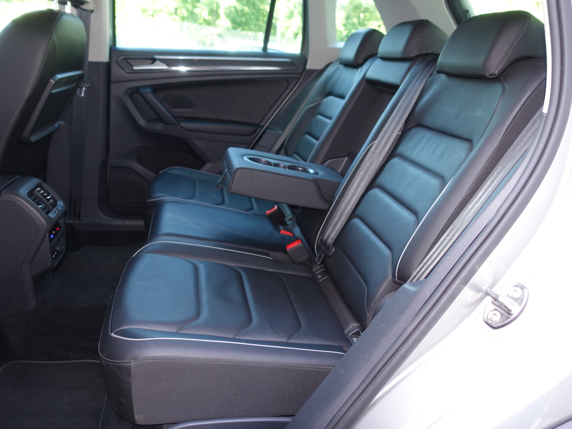 VW Tiguan 1.4TSI Comfortline 4Motion DSG-image-14