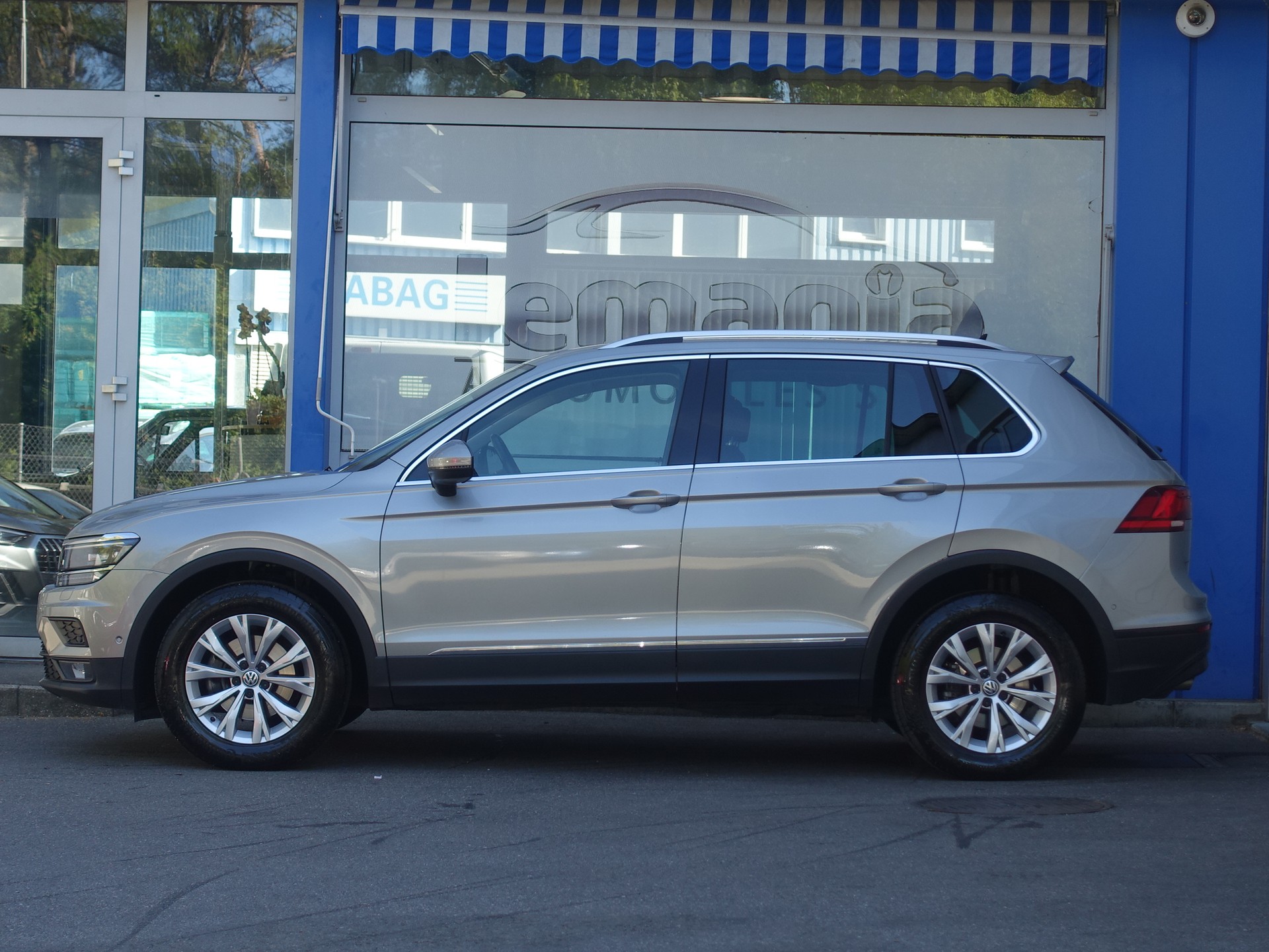 VW Tiguan 1.4TSI Comfortline 4Motion DSG-image-6