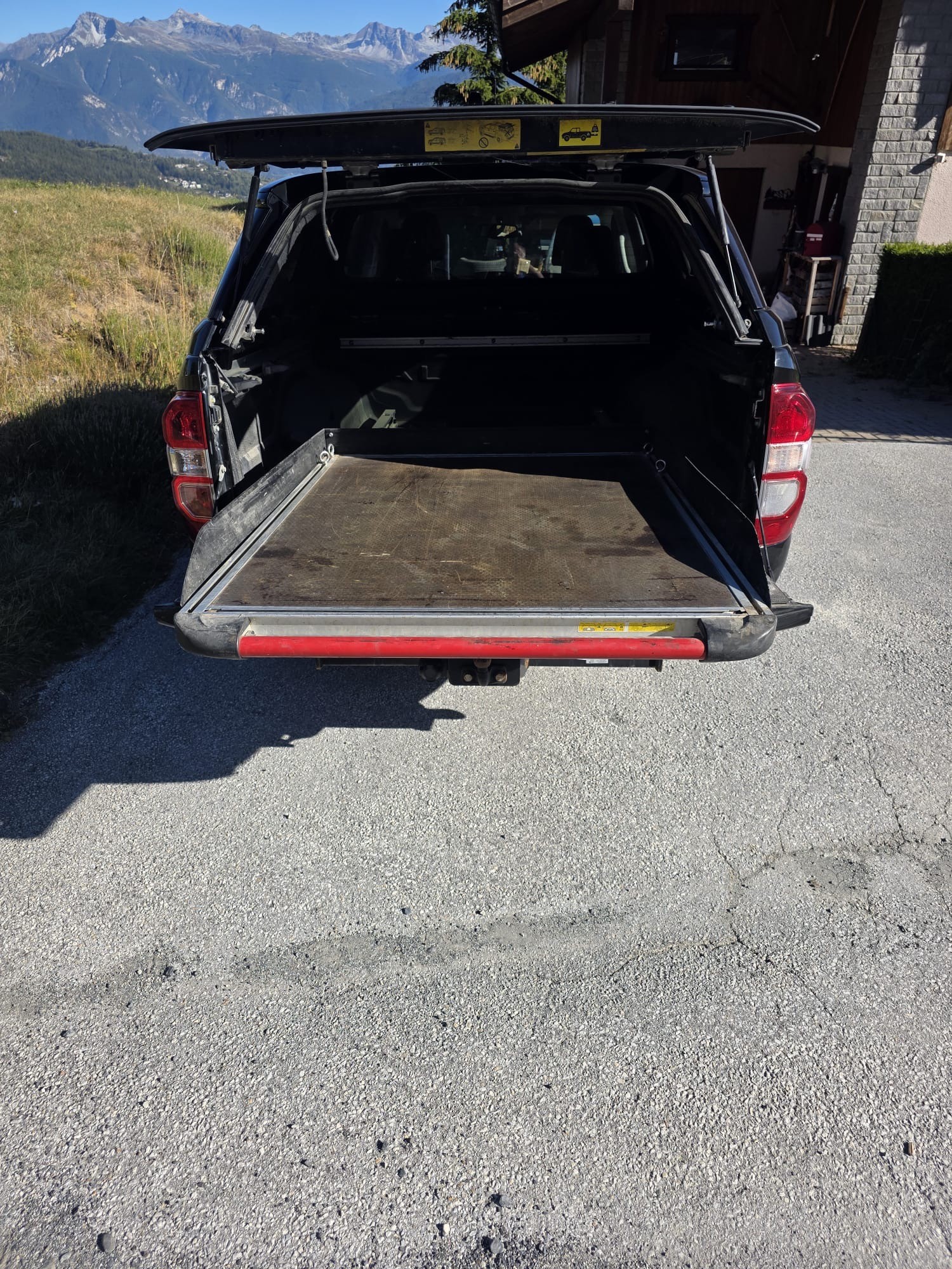 RENAULT 2.3 dCi 190 TwinTurbo Zen 4x4-image-5
