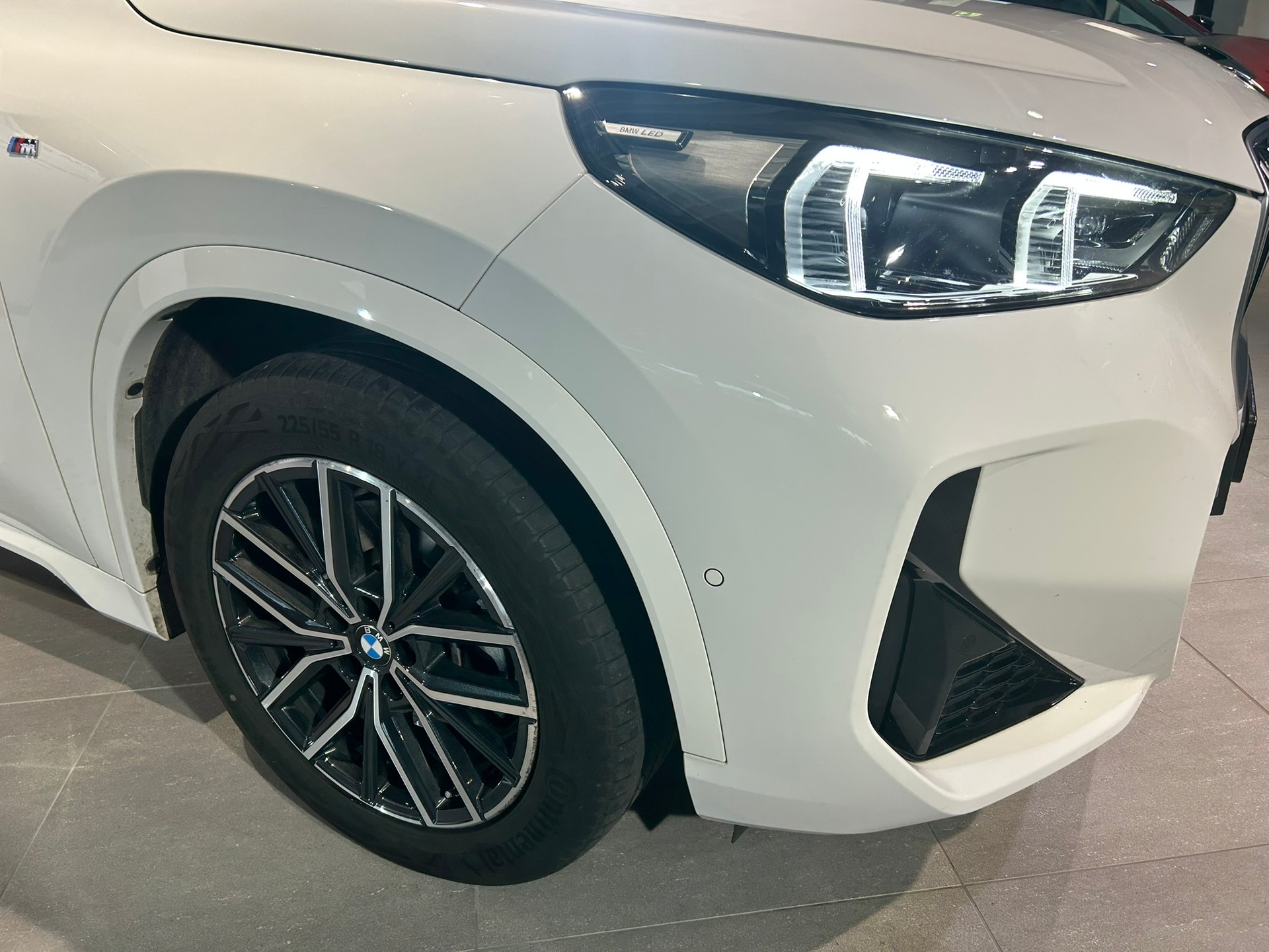 BMW X1 sDrive 20i 48V M Sport-image-16