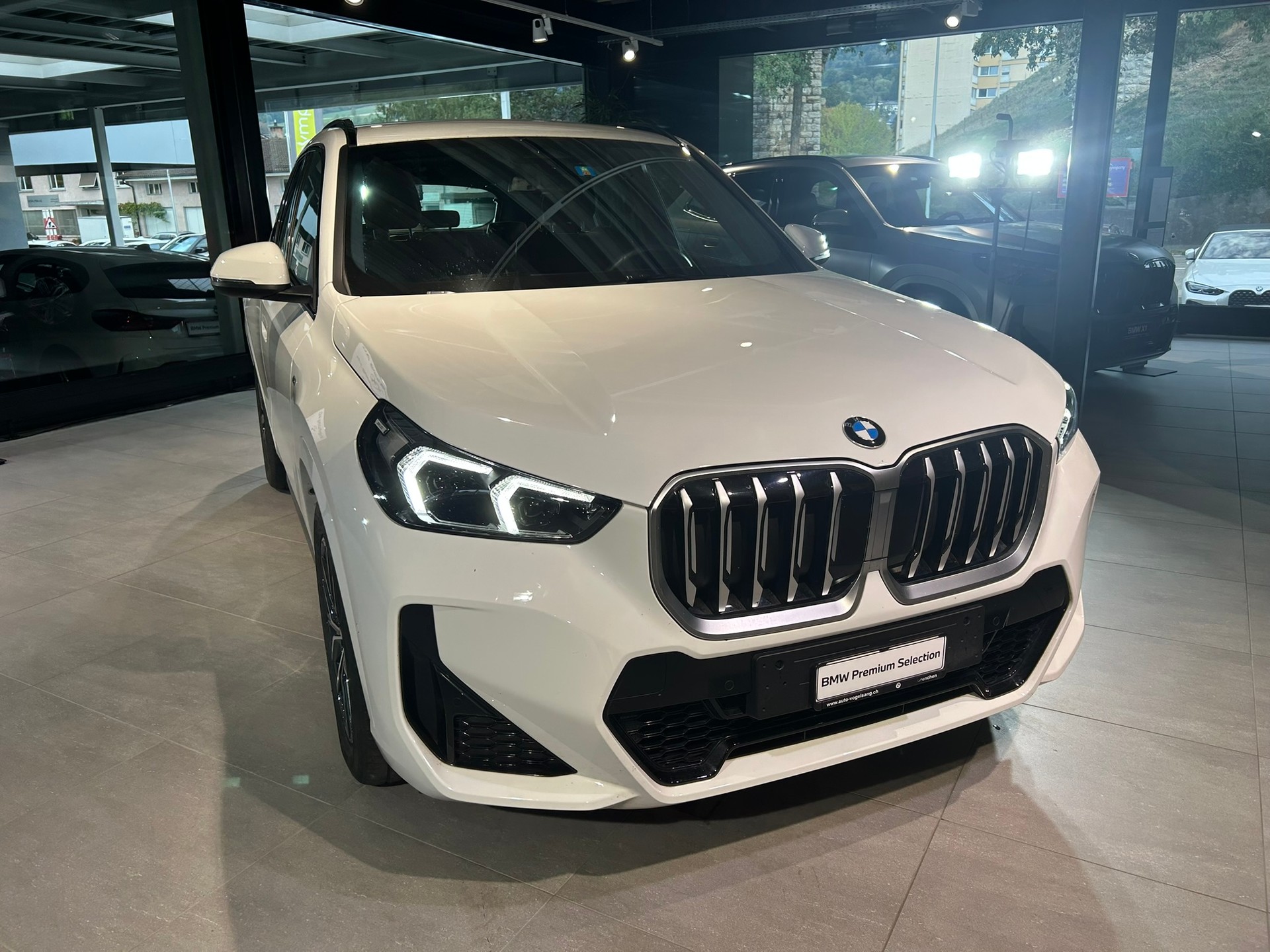 BMW X1 sDrive 20i 48V M Sport-image-5