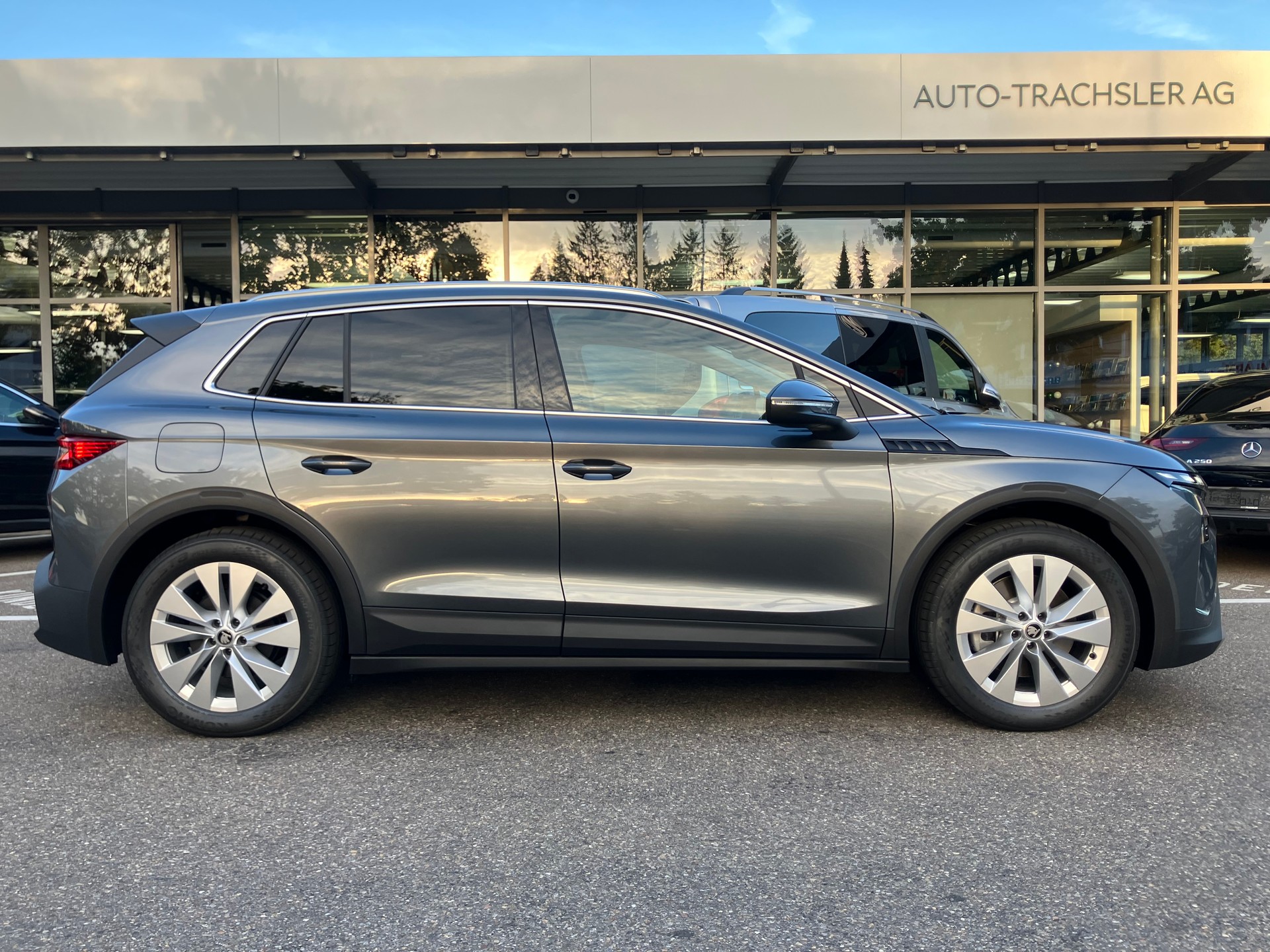 SKODA Elroq 85x Selection 4x4-image-1