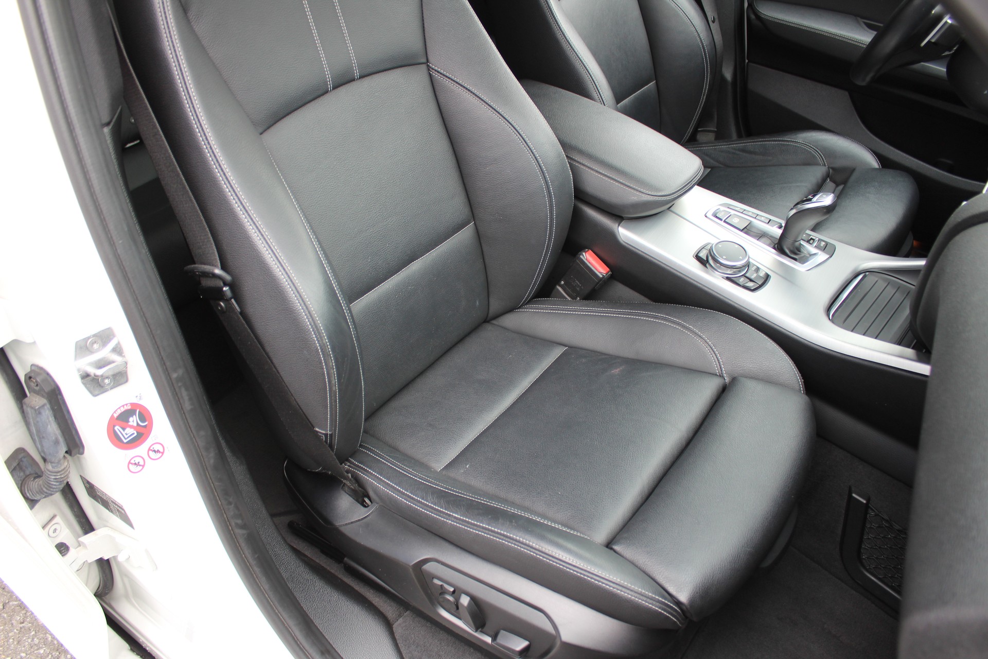 BMW X4 M 40i Steptronic-image-13