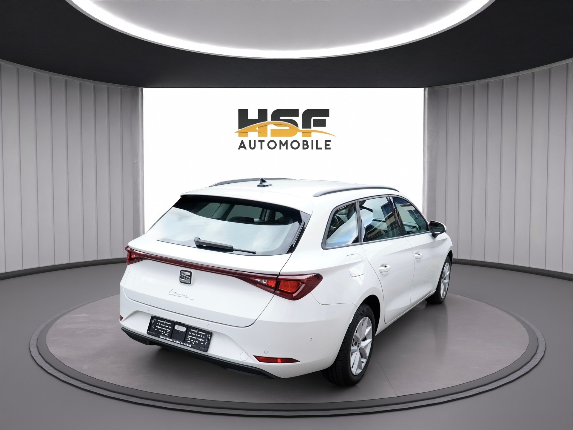 SEAT Leon ST 1.5 eTSI mHEV DSG Style *CH Fahrzeug*-showroom-element-2