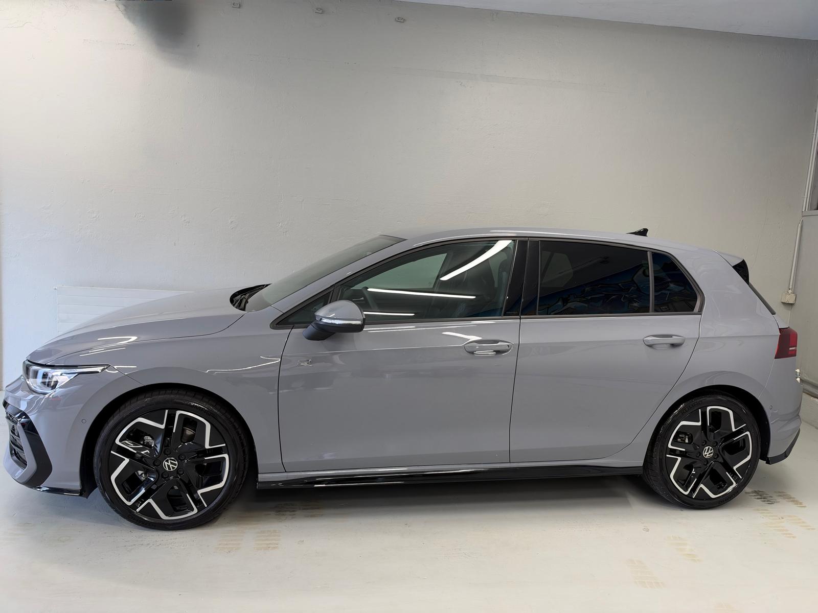 VW Golf 1.5 e TSI mHEV R-Line DSG-image-2