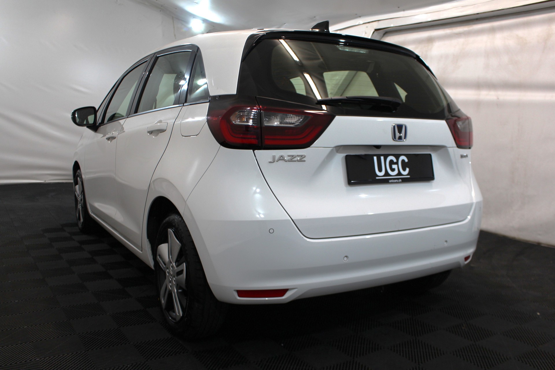 HONDA Jazz 1.5 i-MMD Elegance-showroom-element-3