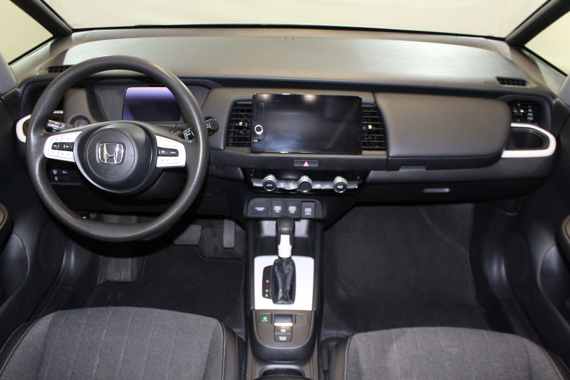 HONDA Jazz 1.5 i-MMD Elegance-image-12